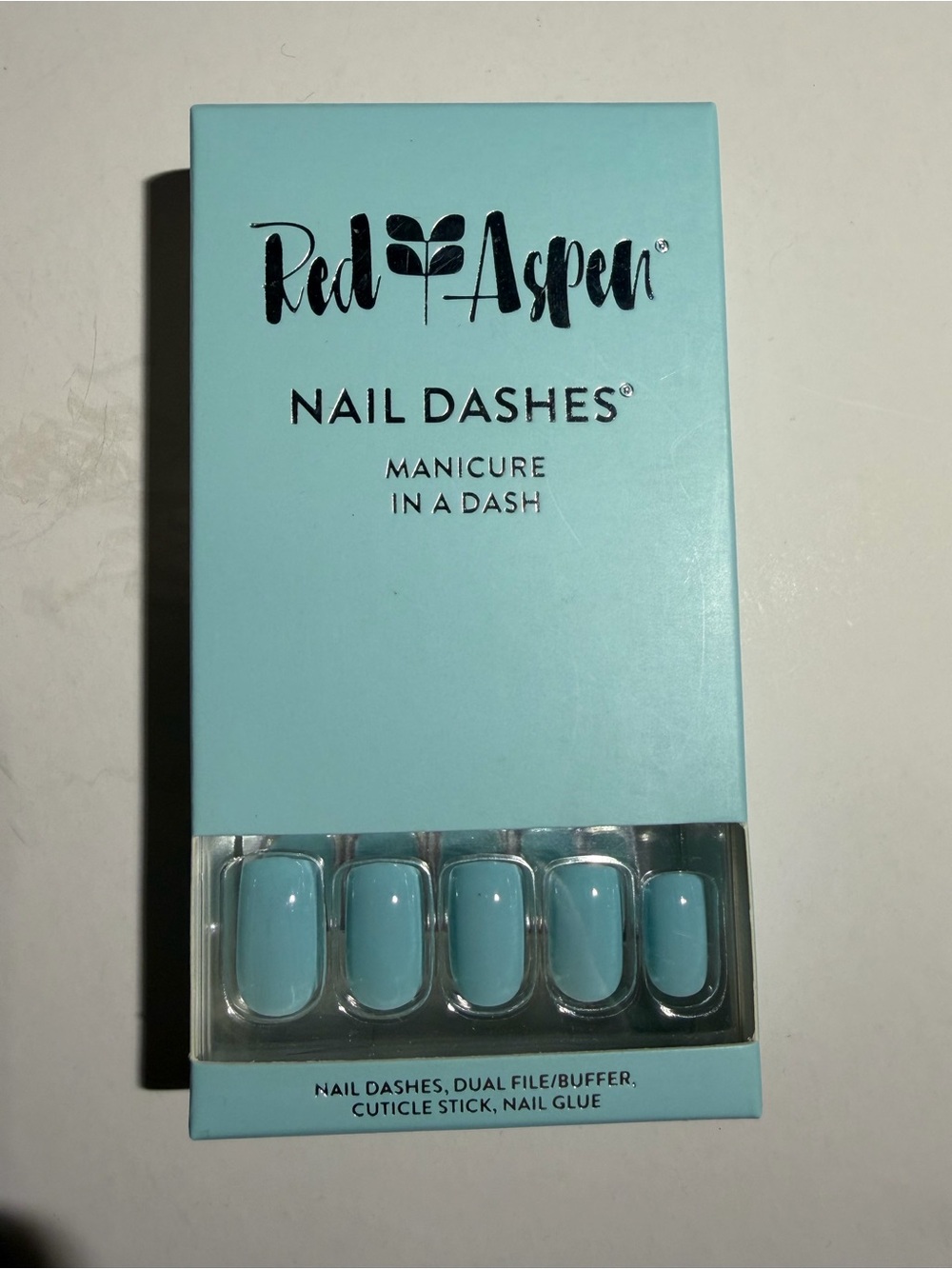 Red Aspen Light Blue Nail Dashes – Press-On Manicure